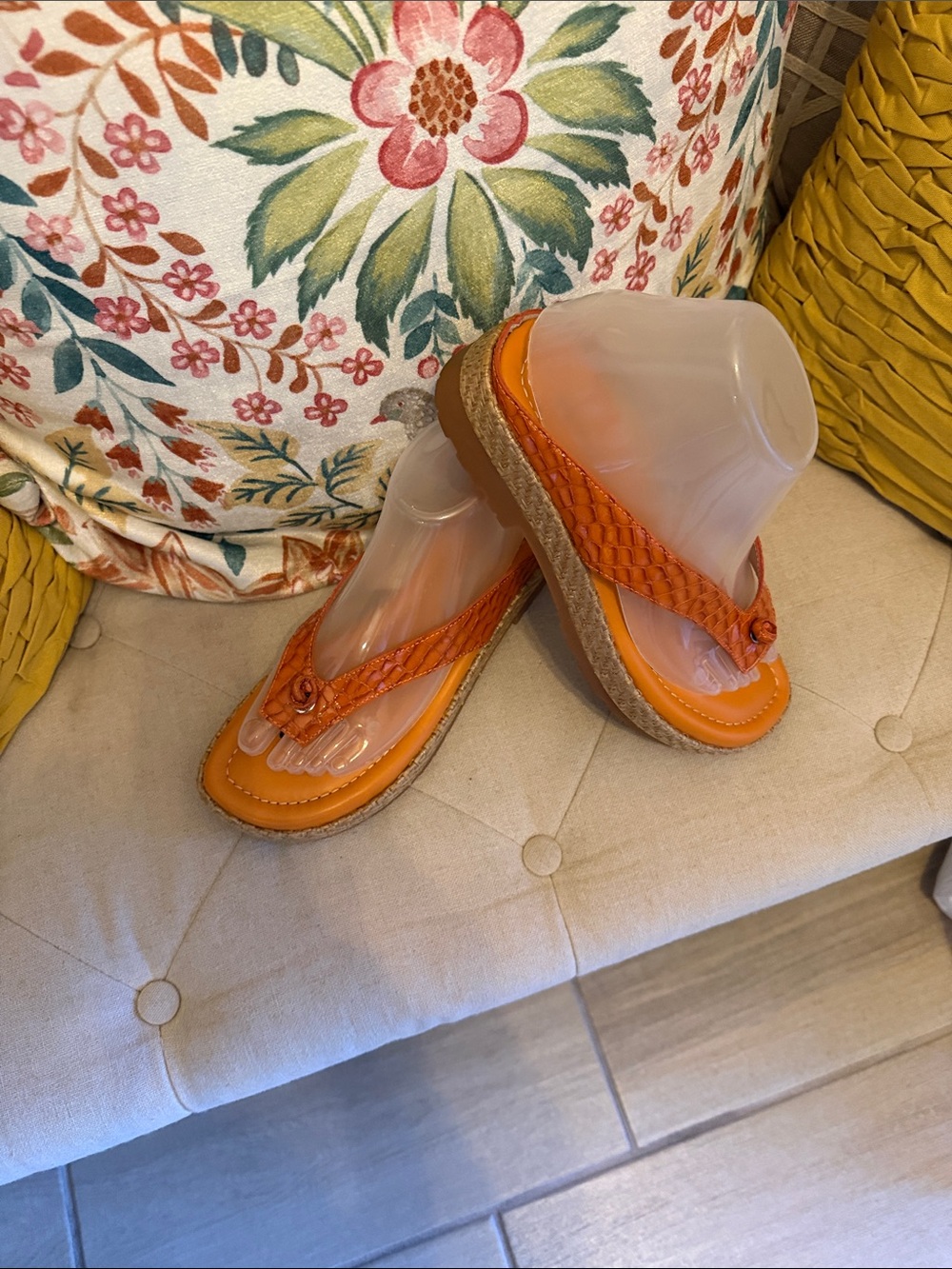 Donald J. Pliner Orange Leather Platform Thong Sandals - Picture 6 of 7